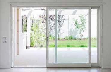Sliding Door